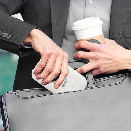 Mobiler WLAN-Router für Reisen im In- und Ausland, Stadt und Land – bis 150 Mbit/s, kompakt, für Smartphone, Laptop, Tablet und TV, innen und außen