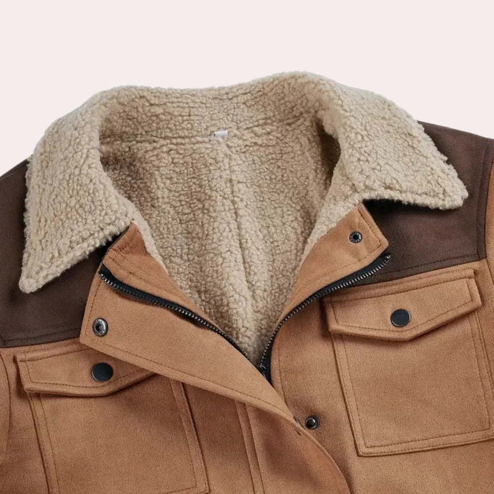 Langer Herren-Wintermantel in Wildlederoptik mit Teddyfell-Kragen für kalte Tage und Winterspaziergang – Druckknöpfe, Brusttaschen, Camel, S bis XL