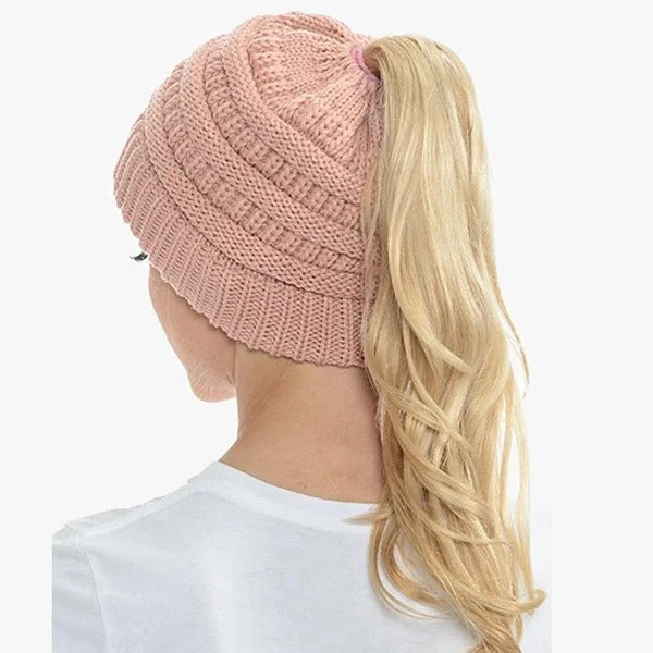 Damen-Beanie mit Zopfloch für Pferdeschwanz und Messy Bun für kalte Tage und Sport – Rippstrick aus Acryl, ca. 20 × 23 cm, 10 Farben