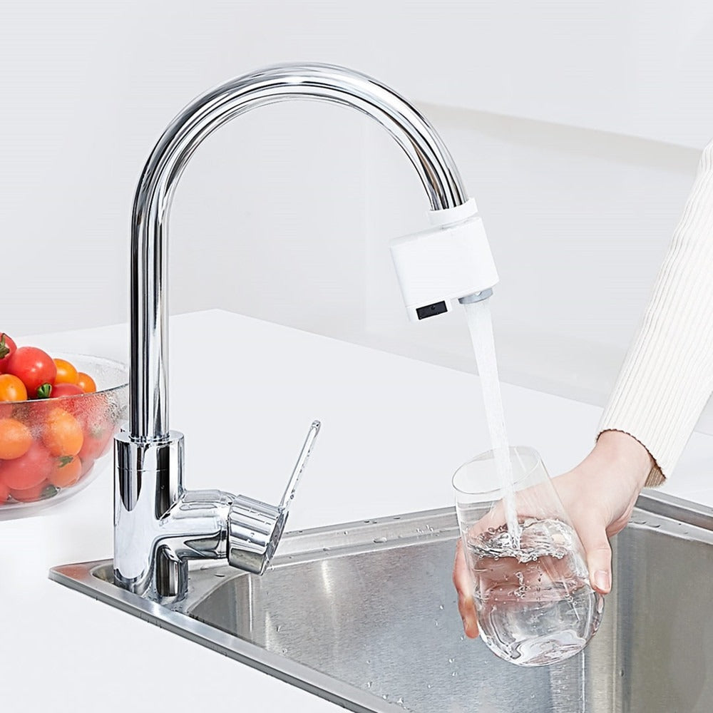 Infrarot-Sensoraufsatz für den Wasserhahn in Küche und Bad – berührungslos, 20 s zum Händewaschen, 3 min zum Spülen, IPX6, 6 Adapter