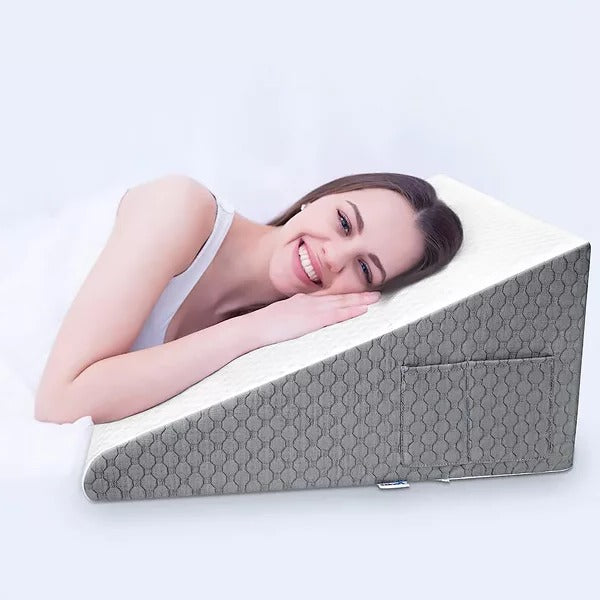 Keilkissen aus Memory-Schaum in Dreiecksform für Schlafen und Lesen im Bett – abnehmbarer, waschbarer Bezug, rutschfeste Unterseite, 2 Taschen