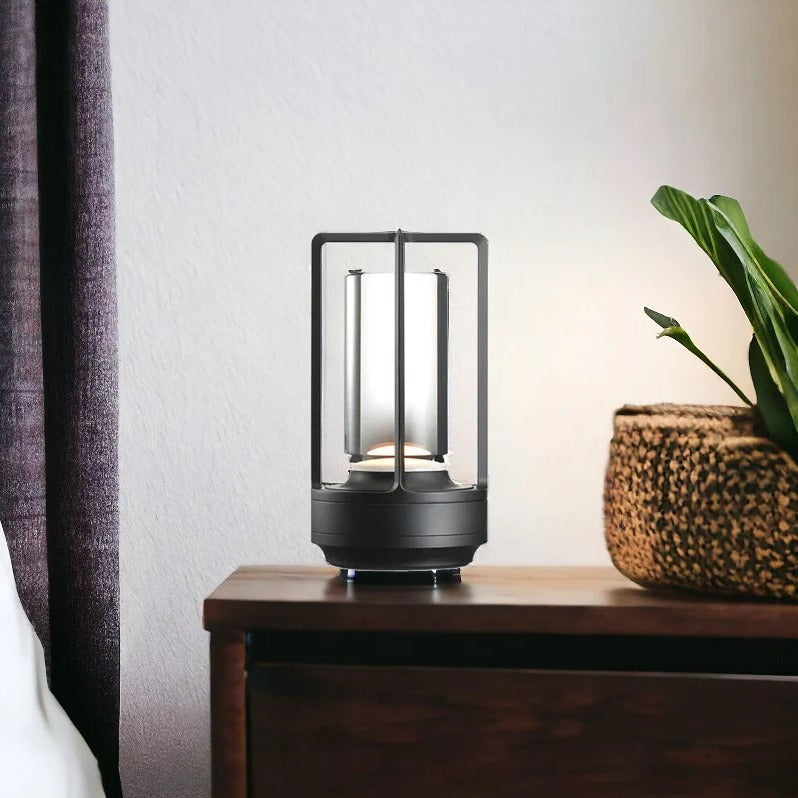 Akku-Tischlampe im Laternen-Design mit transparentem Leuchtzylinder für Nachttisch und Restaurant – dimmbar, Touch, IP40, Schwarz, Gold, Silber