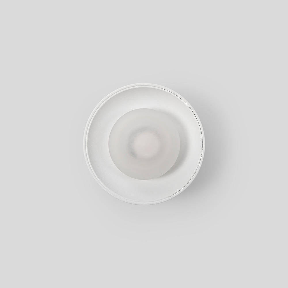 Runde Wandleuchte im Nordic-Design für Schlafzimmer, Flur und Wohnzimmer – Schale mit Kugelleuchte, 3000 K bis 6000 K, in Weiß und Schwarz