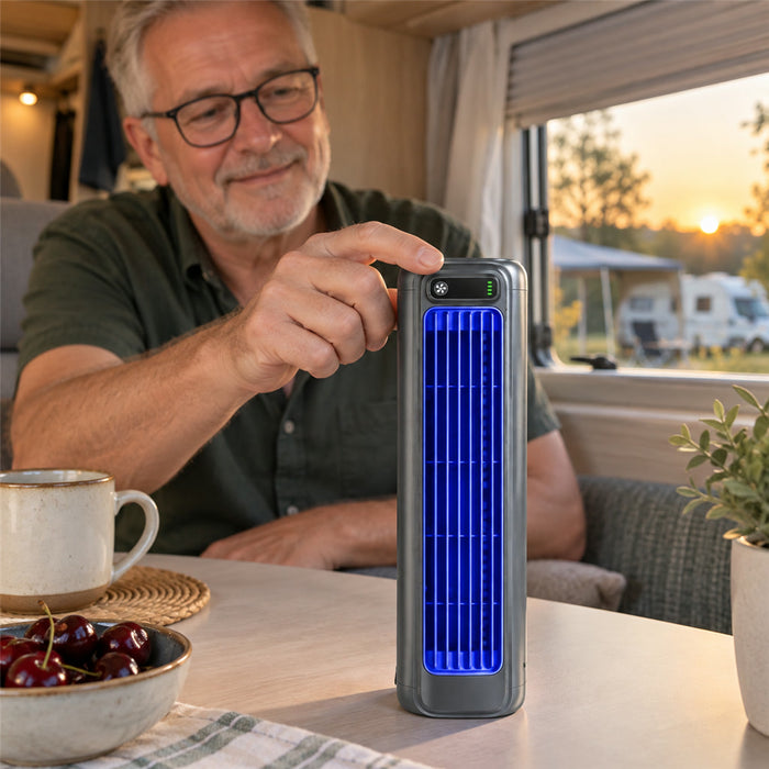 Leiser Akku-Ventilator für Schlafzimmer, Büro und Reisen – 36 dB, 3 Stufen, bis 8 Std. Laufzeit, ca. 9 × 8 × 31 cm, ohne Abluftschlauch, USB