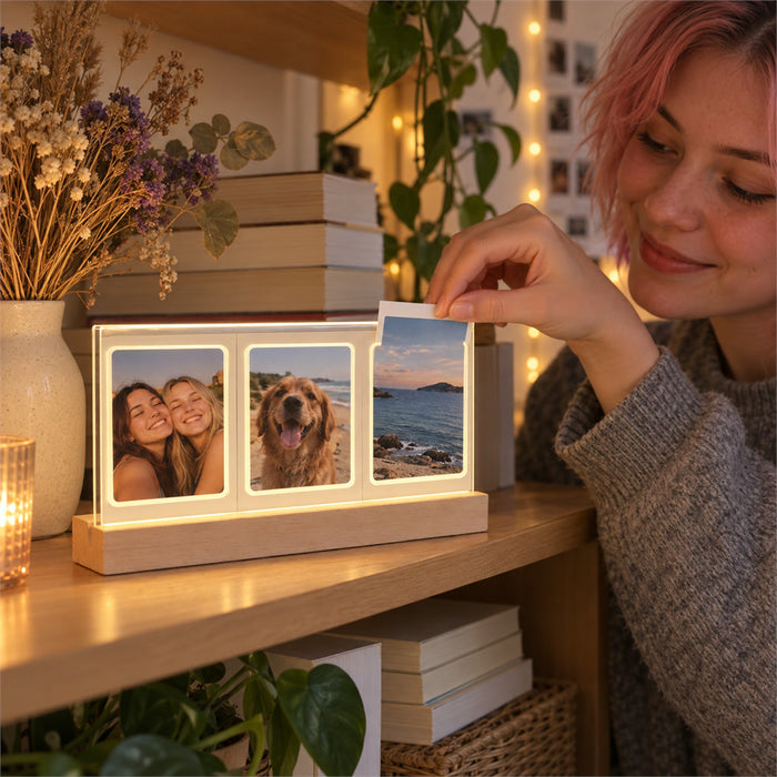 Beleuchteter Bilderrahmen aus Holz und Acryl für Sofortbilder und Tickets auf Schreibtisch und Regal – LED, für 7,6-cm-Fotos, einfach oder 3-fach