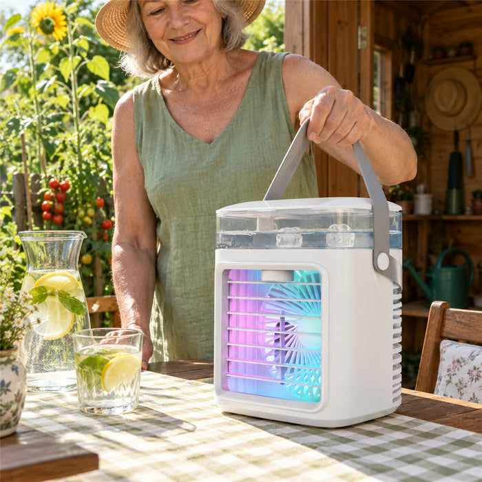 Akku-Luftkühler mit Sprühnebel, Duftpad und Tragegurt für drinnen und draußen – 3 Stufen, Timer, 60° verstellbar, 7 LED-Farben, Wasser- und Eistank