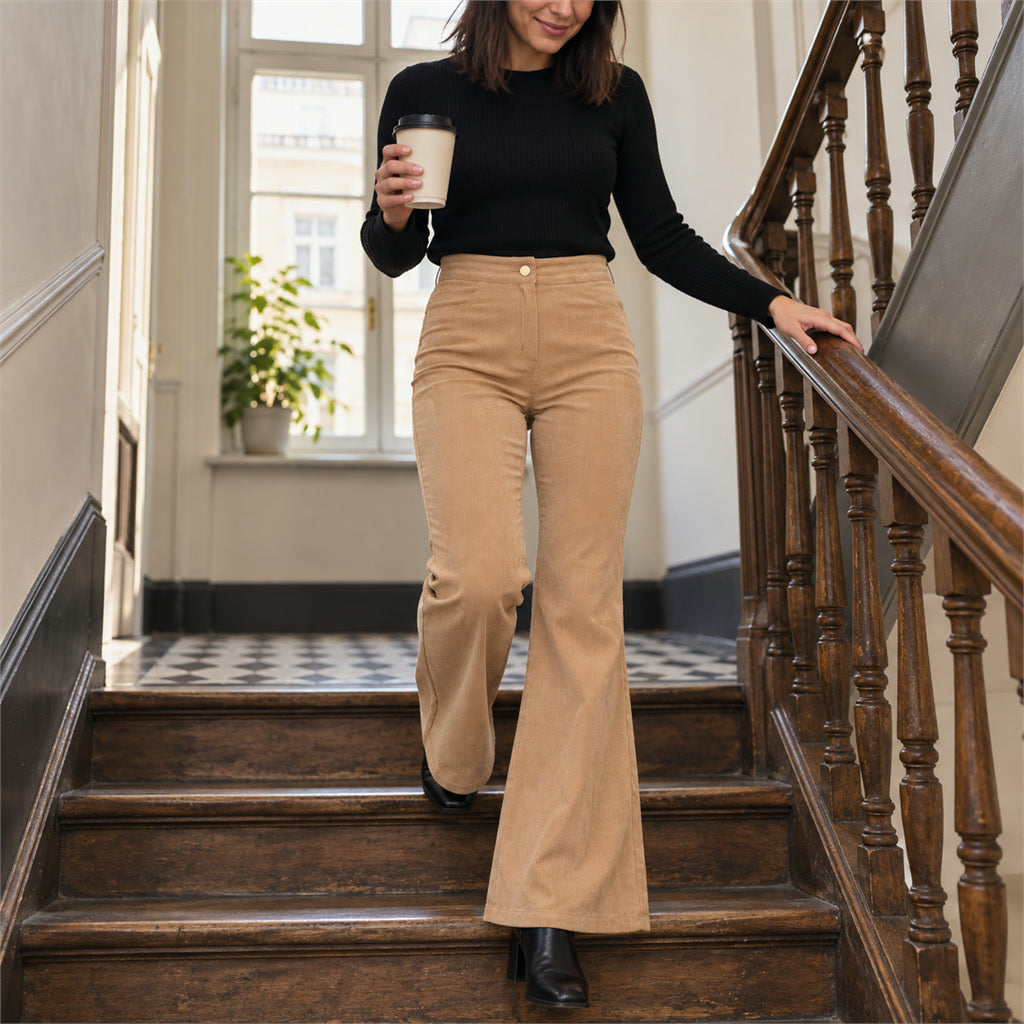 Ausgestellte Cordhose für Damen im Schlaghosen-Schnitt für Büro, Alltag und Wochenende – weicher Cord, atmungsaktiv, S bis 3XL, 6 Farben