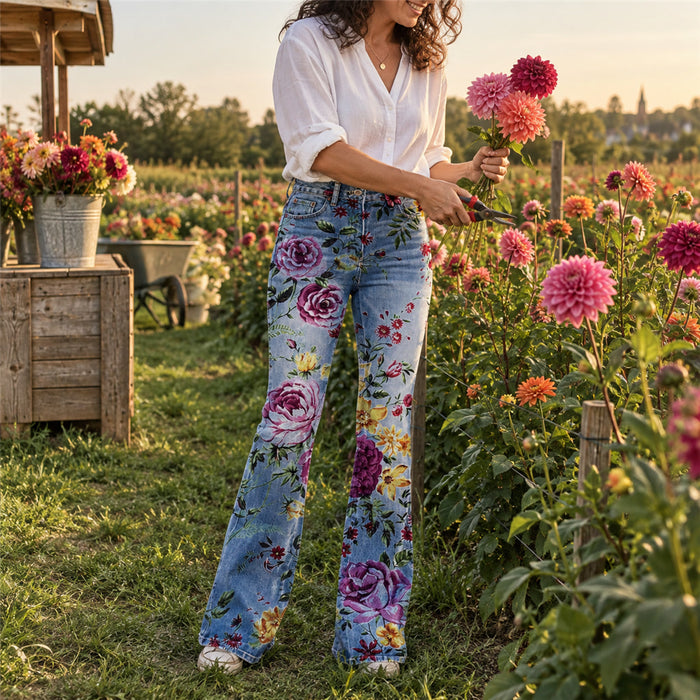 Ausgestellte Damenhose in Jeansoptik mit hohem Bund und Blumen- oder Schmetterlingsmotiv – dehnbar, 5 Taschen, Reißverschluss, S bis 3XL, 6 Motive