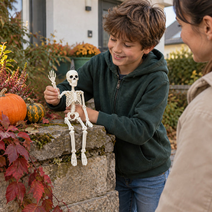 Bewegliches Halloween-Skelett aus Kunststoff zum Aufhängen für Garten, Veranda und Party – ca. 40 cm, anatomische Form, mit Aufhängeschlaufe