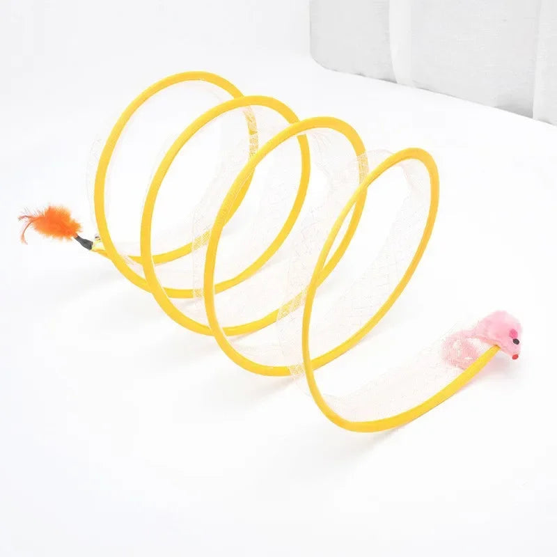 Spiralförmiger Spieltunnel für Katzen für Wohnung und Spielecke – gelbe Spiralröhre mit Netzbespannung, flach faltbar, mit Sisalball oder Maus