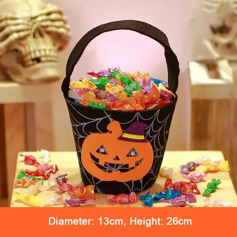 Halloween-Süßigkeiteneimer aus Vliesstoff für Kinder für Süßes-oder-Saures und Party – ca. 19 bis 24,5 cm hoch, Henkel, 4 Motive