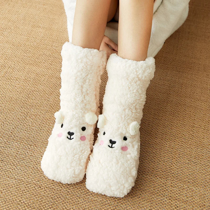 Kuschelige Fleece-Socken im Kawaii-Bären-Design für Zuhause, Sofa und Homeoffice – warme Haussocken in 7 Farben